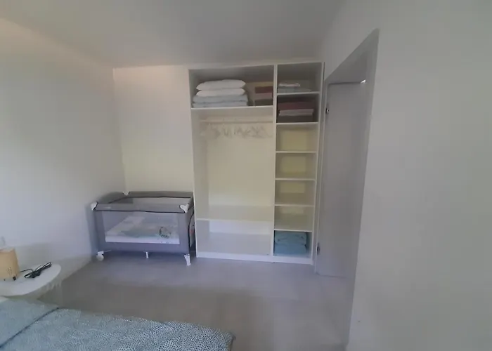 Green Bee Apartment